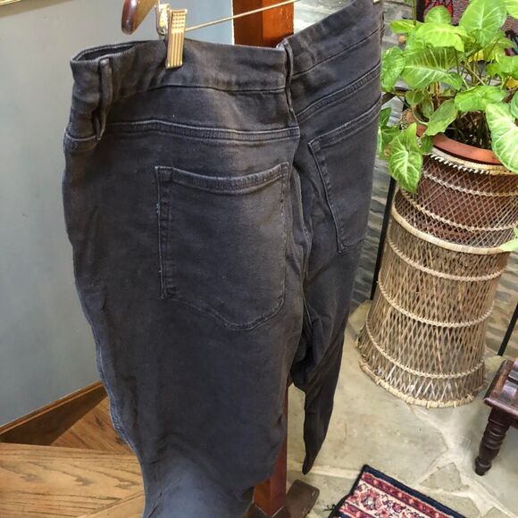 NWT Good American 'Good Curve' Ripped Crop Skinny Jeans in Black size 24 - Picture 5 of 7